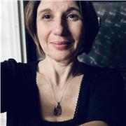 Professeur des écoles, spécialisée en FLE propose des cours particuliers ou par petits groupes pour tous les niveaux de A.1 à C.1